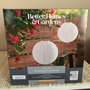 (4) 2 pack solar fabric pendant lanterns